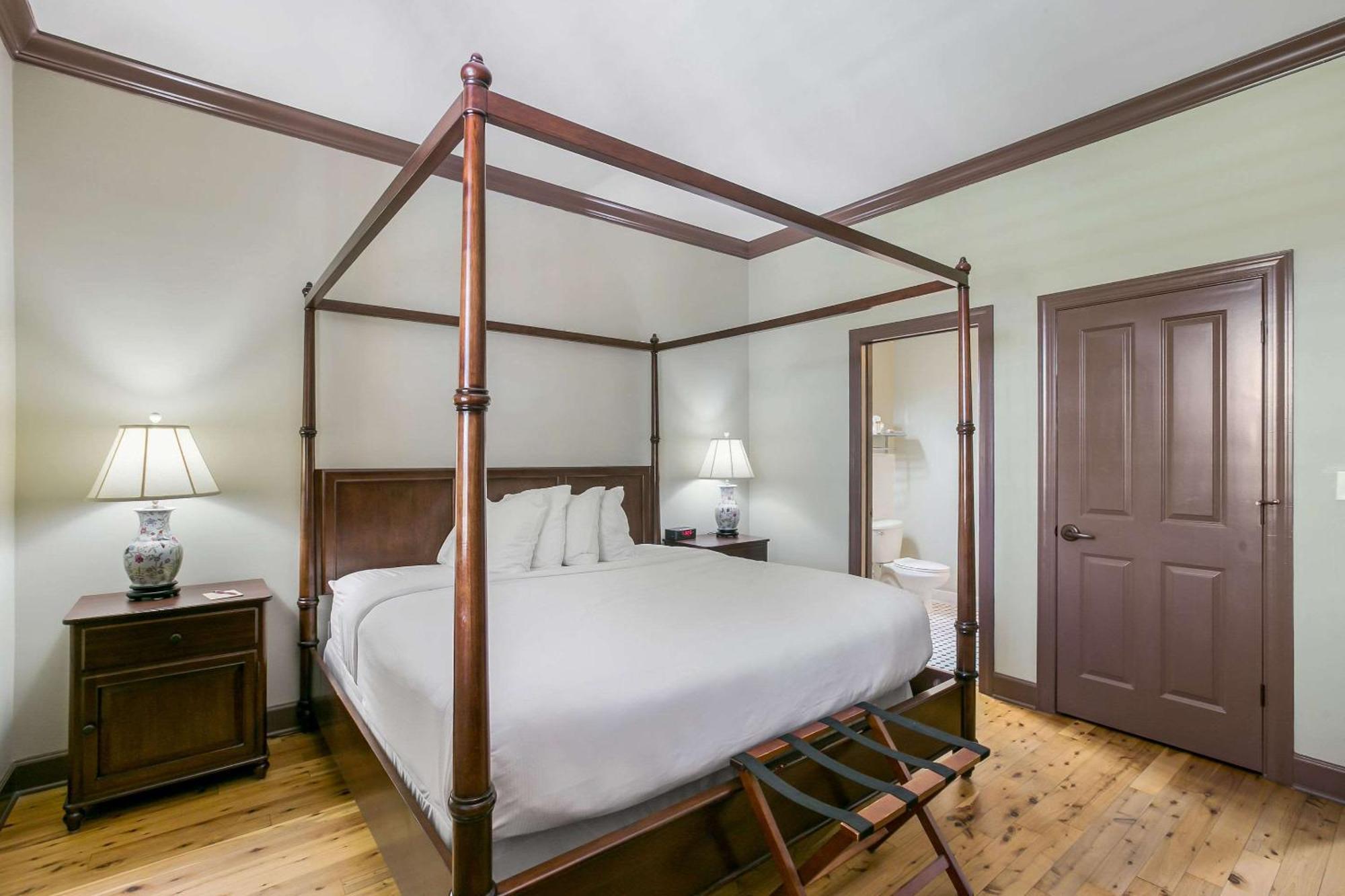 Water Street Hotel & Marina, Ascend Hotel Collection Apalachicola Bagian luar foto